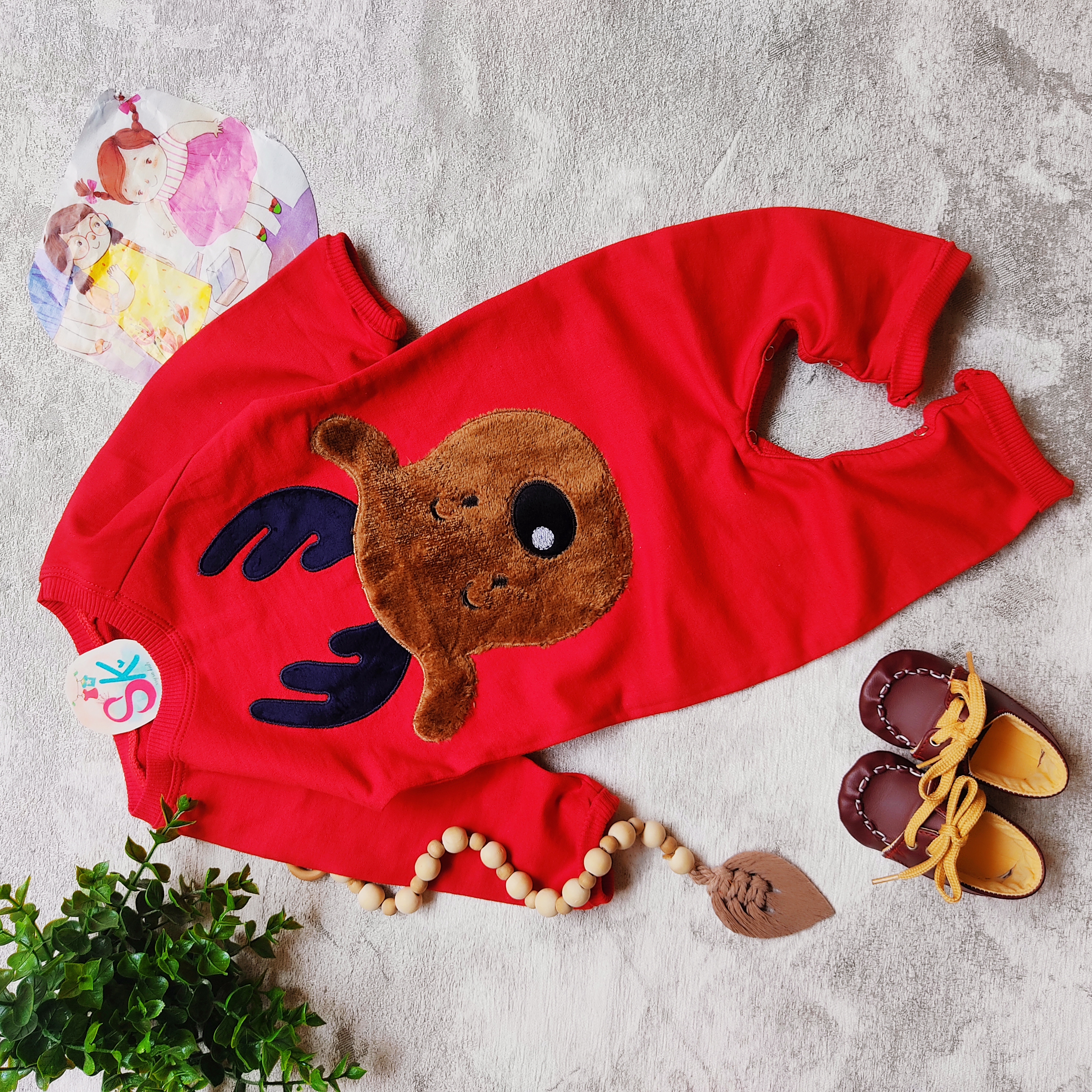 سرهمی یلدایی اسپرت ۹ماه تا ۴سال قرمز گوزن گلدوزی